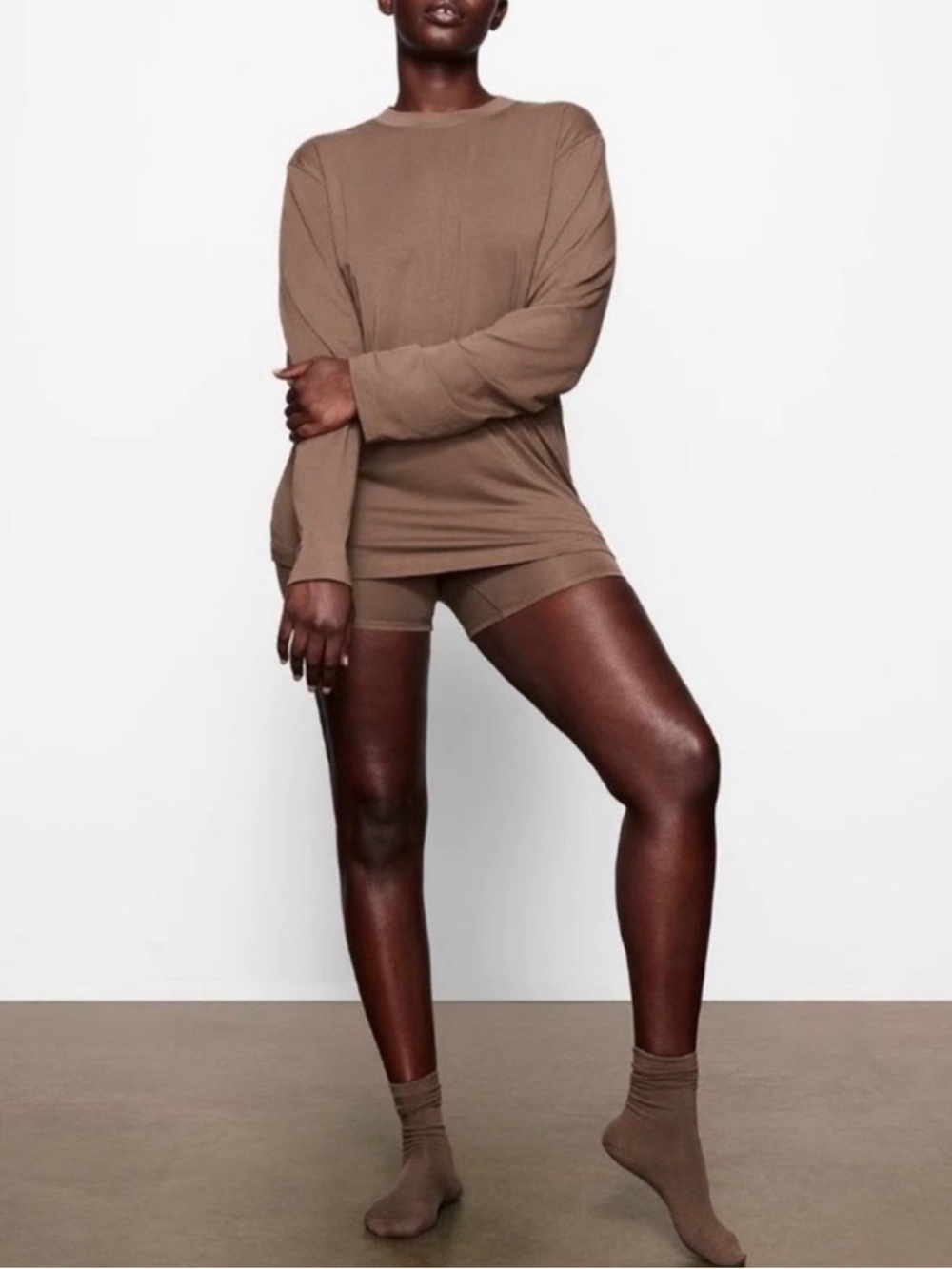 Skims Boyfriend Long sleeve T-Shirt and Boxer Short Set Size Large in Oxide